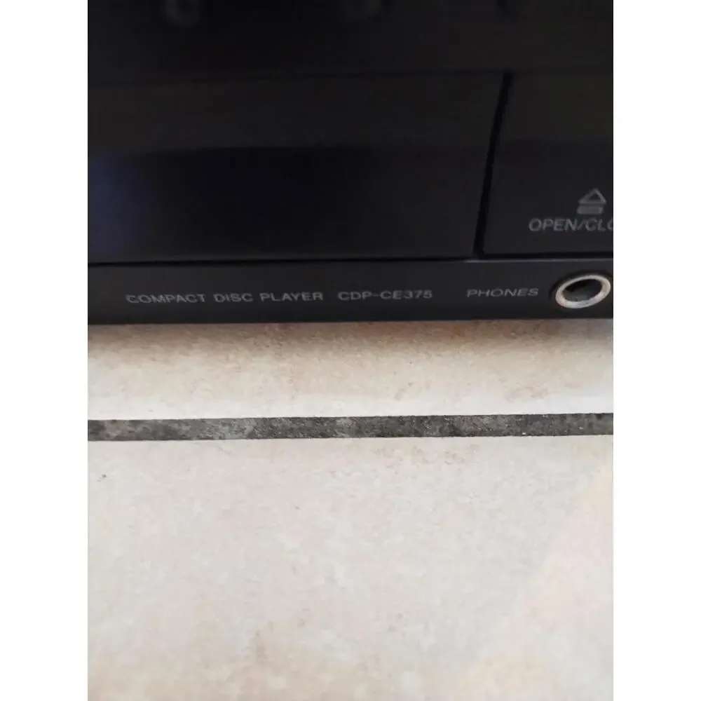 Sony CDP-CE375 5-Disc CD Changer Player‎ No Remote